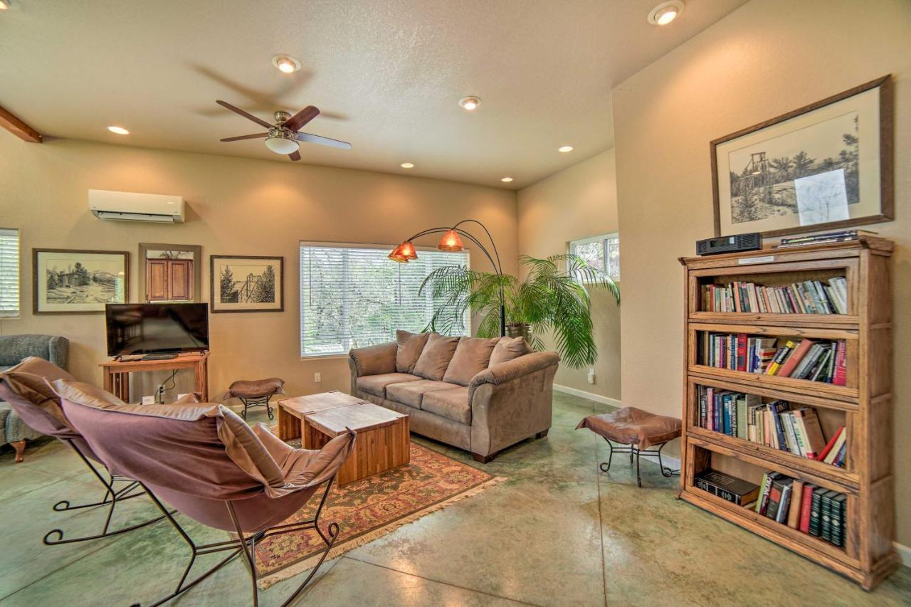 Hilltop Loft Ukiah Vacation Rental! Εξωτερικό φωτογραφία