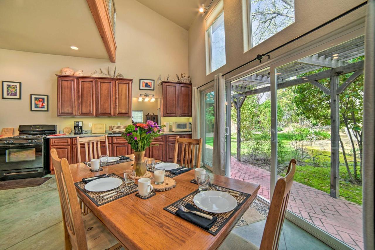 Hilltop Loft Ukiah Vacation Rental! Εξωτερικό φωτογραφία